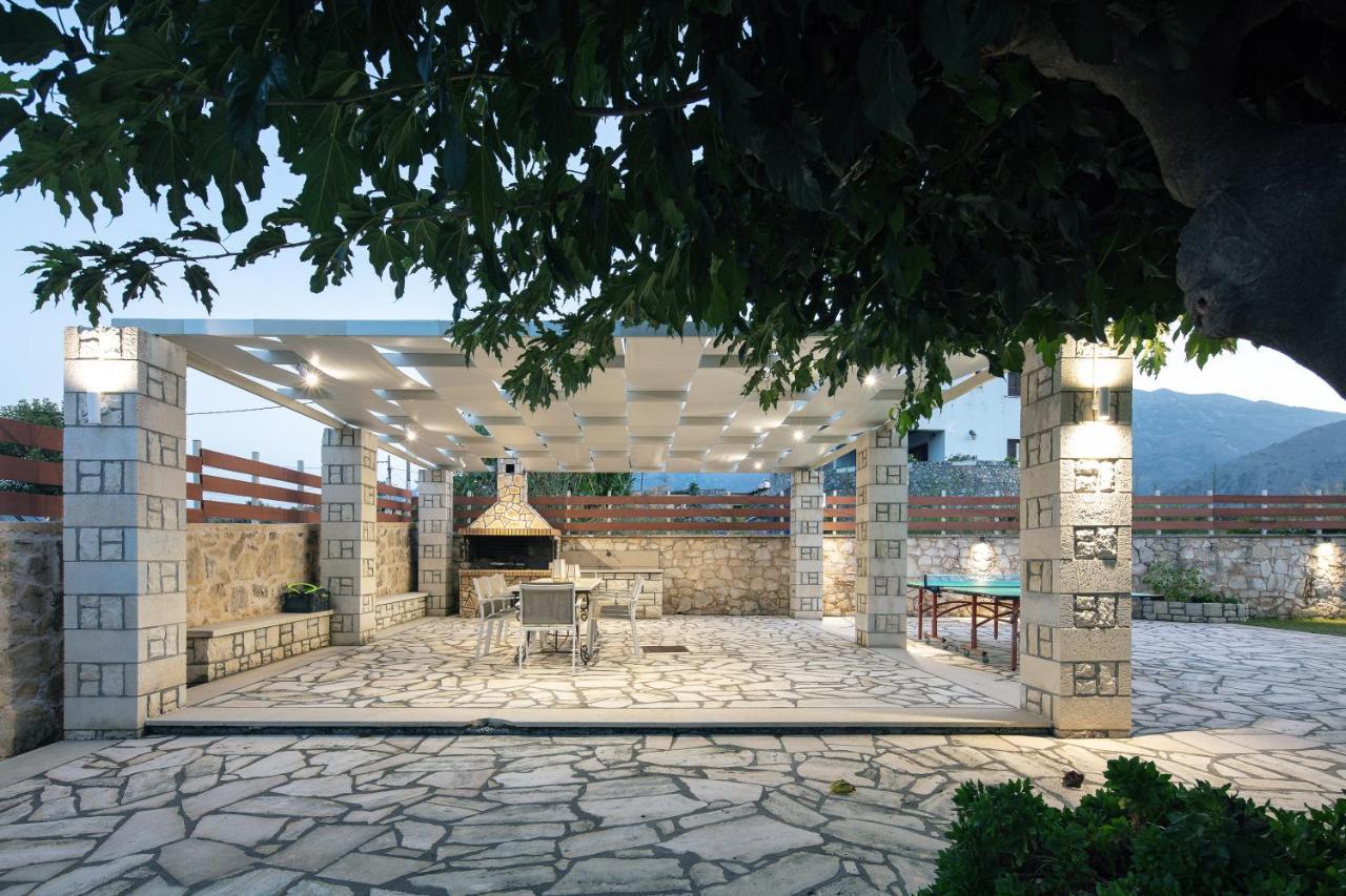 Villa Pinelopi Asprouliánoi Exteriér fotografie