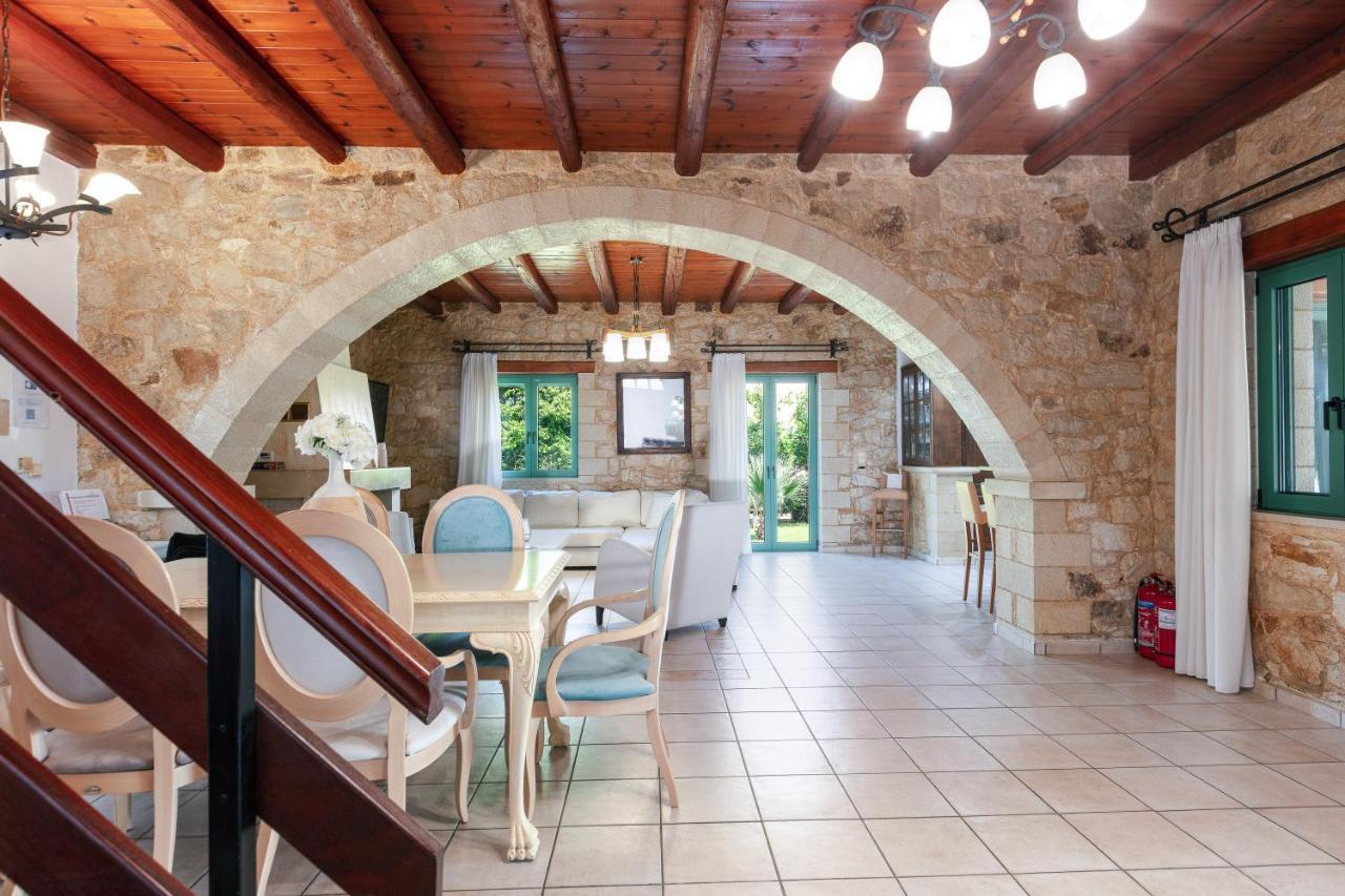 Villa Pinelopi Asprouliánoi Exteriér fotografie