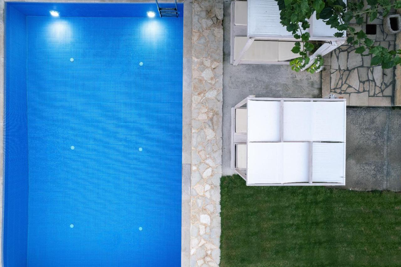 Villa Pinelopi Asprouliánoi Exteriér fotografie
