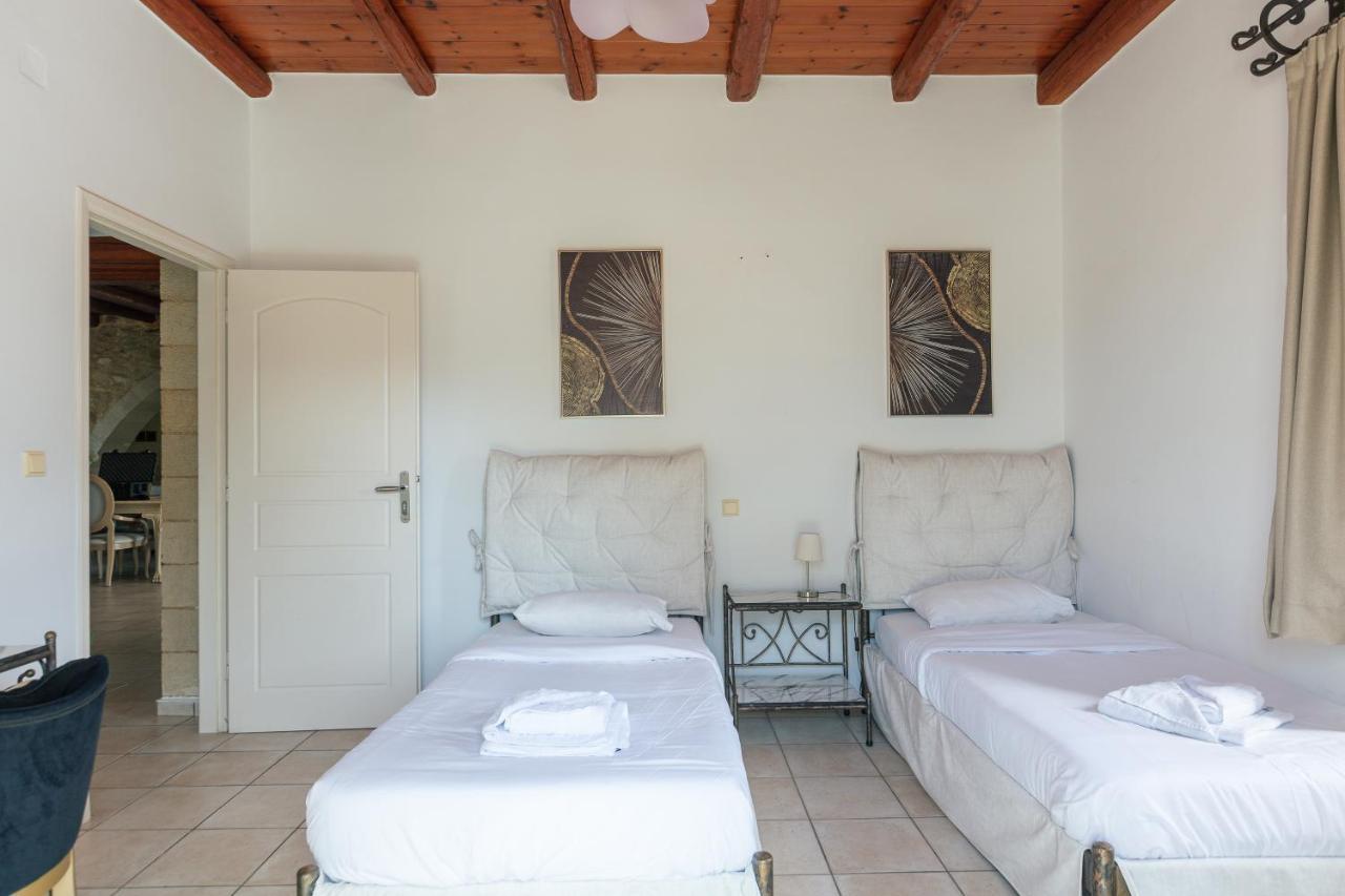 Villa Pinelopi Asprouliánoi Exteriér fotografie