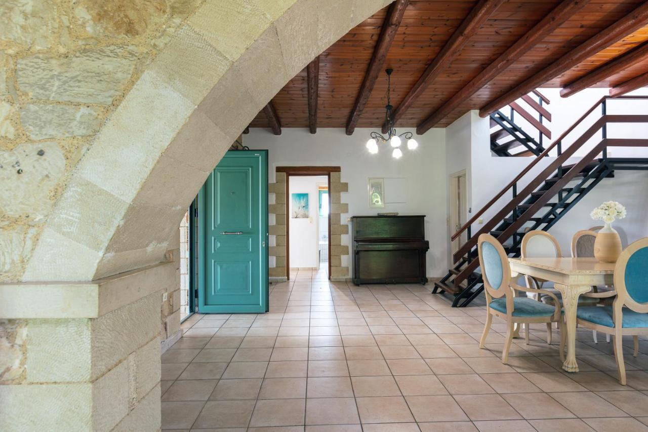 Villa Pinelopi Asprouliánoi Exteriér fotografie