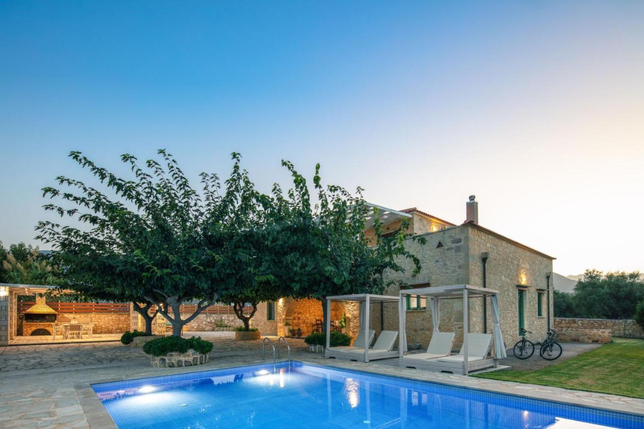 Villa Pinelopi Asprouliánoi Exteriér fotografie